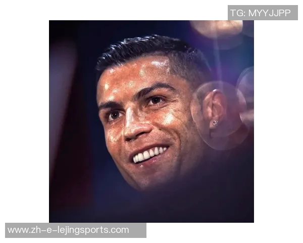 潮男足球球星引领时尚潮流与运动风尚完美融合的魅力之路 潮男足球球星引领时尚潮流与运动风尚完美融合的魅力之路